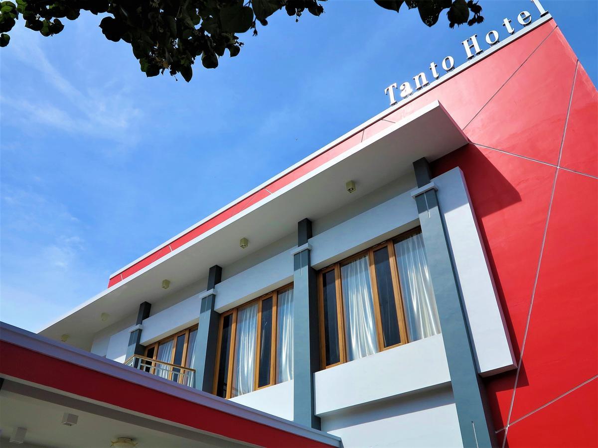 Tanto Hotel Уайнгапу Екстериор снимка